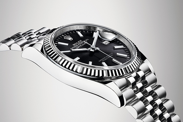 日志型-36---白色黃金鋼_05©Rolex-Alain-Costa.jpg