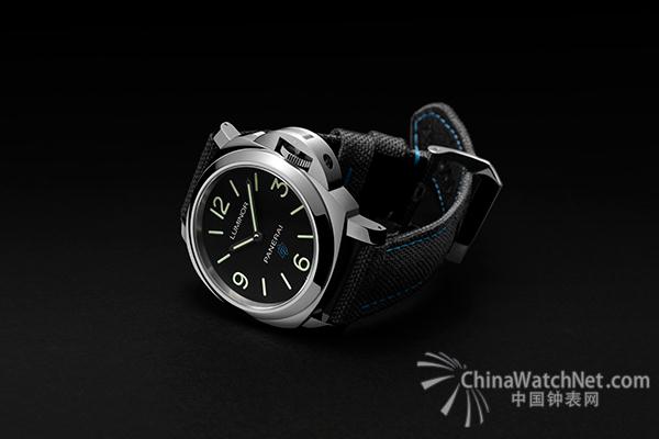 PANERAI---PAM00774_Cat_Sdr_B-1.jpg